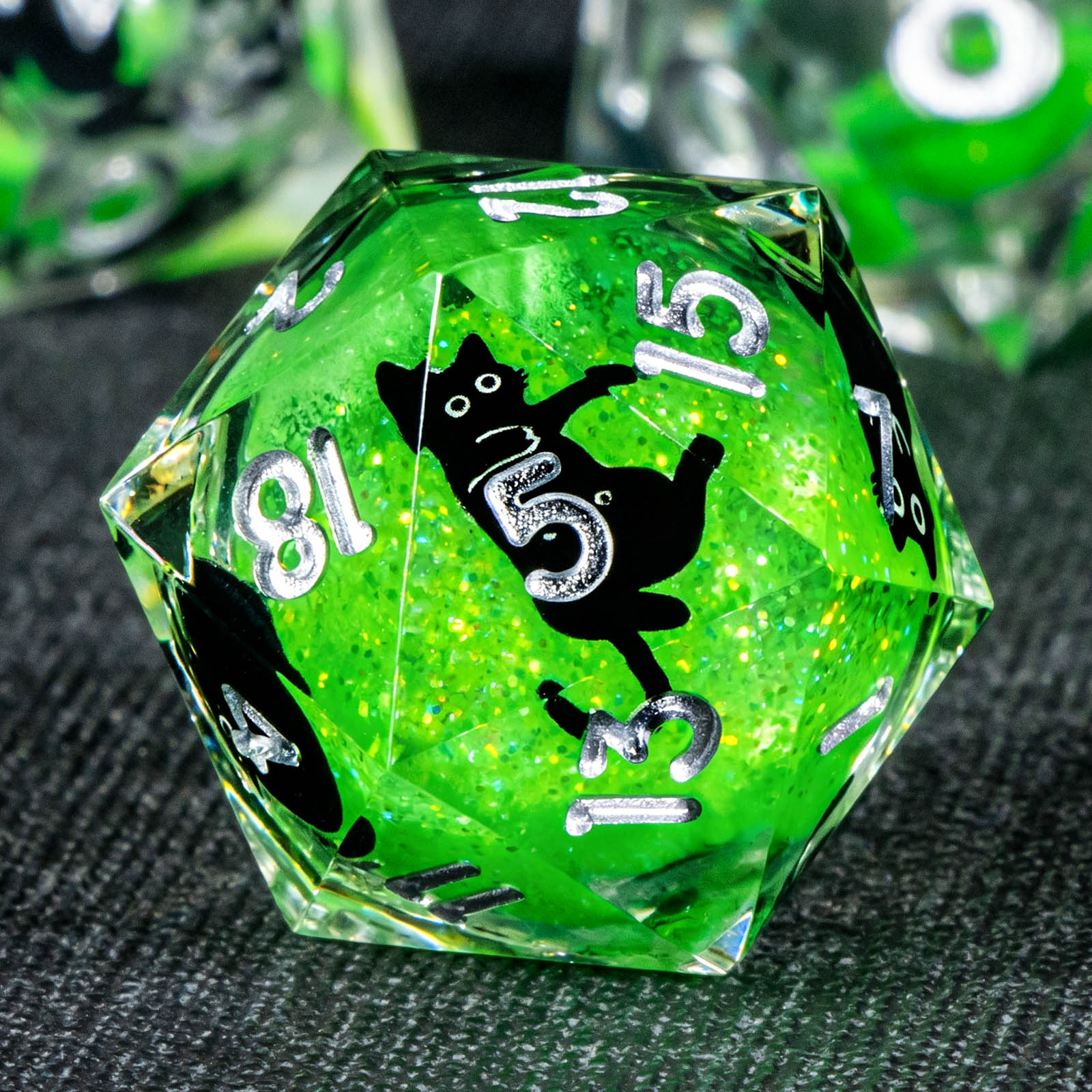 Board Game Dungeons And Dragons - Cat Liquid Core DND Dice Set,