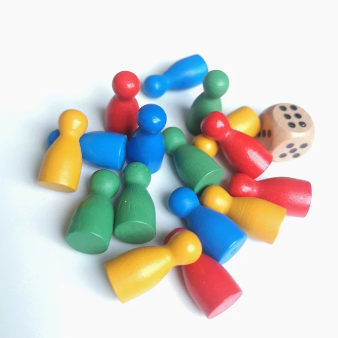 100 Pcs Colorful Wooden Chess  - Board Game Hegemony avaliação e preço